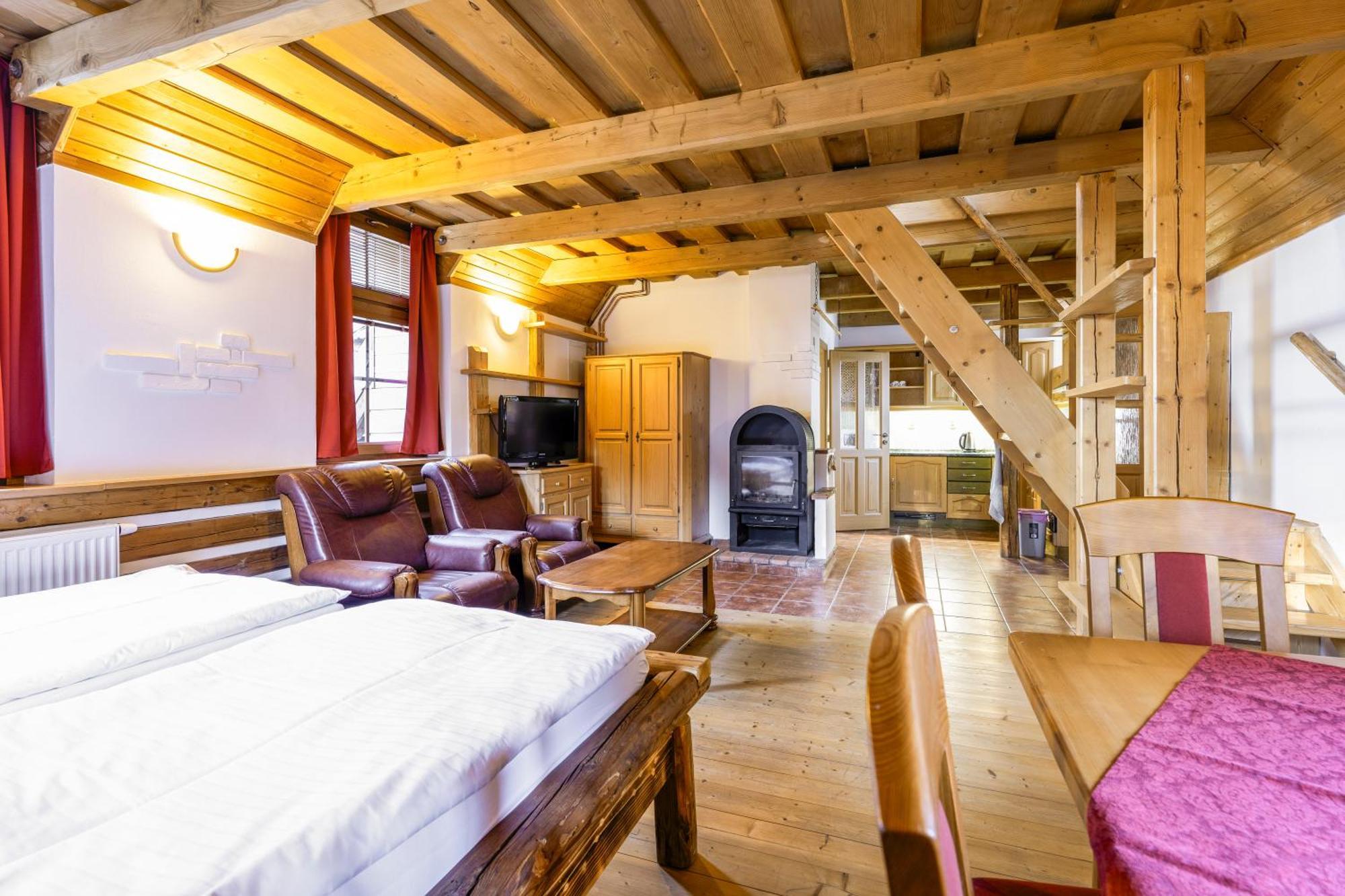 Hotel Leyla Frymburk Εξωτερικό φωτογραφία