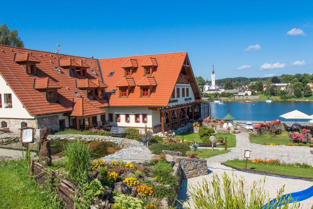 Hotel Leyla Frymburk Εξωτερικό φωτογραφία
